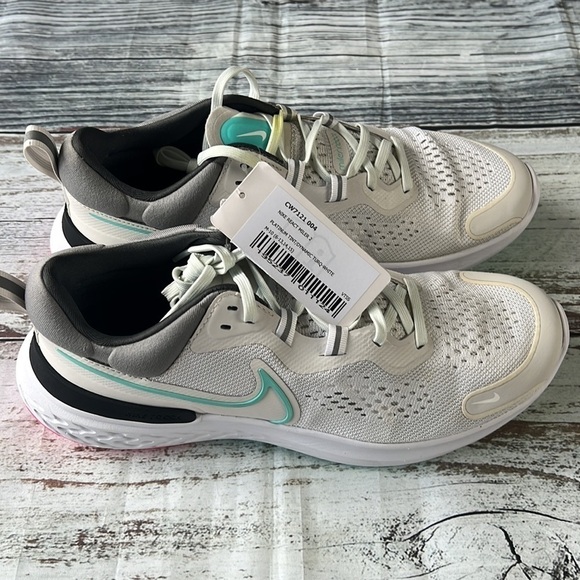 Nike Men’s React Miller 2 Platinum Tint/Dynamic Turquoise-White Size 10 - Picture 6 of 11